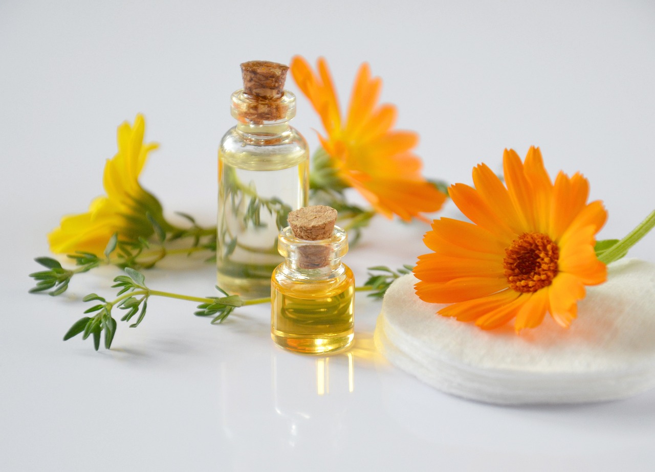 How to Use Essential Oils for Eco-Friendly Cleaning